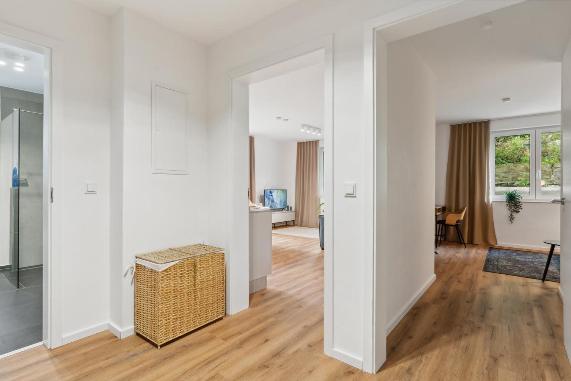Zwei Apartments Fuer Bis Zu 8 Personen Zentral, Modern, Mit Terrasse & Balkon Билефельд Экстерьер фото